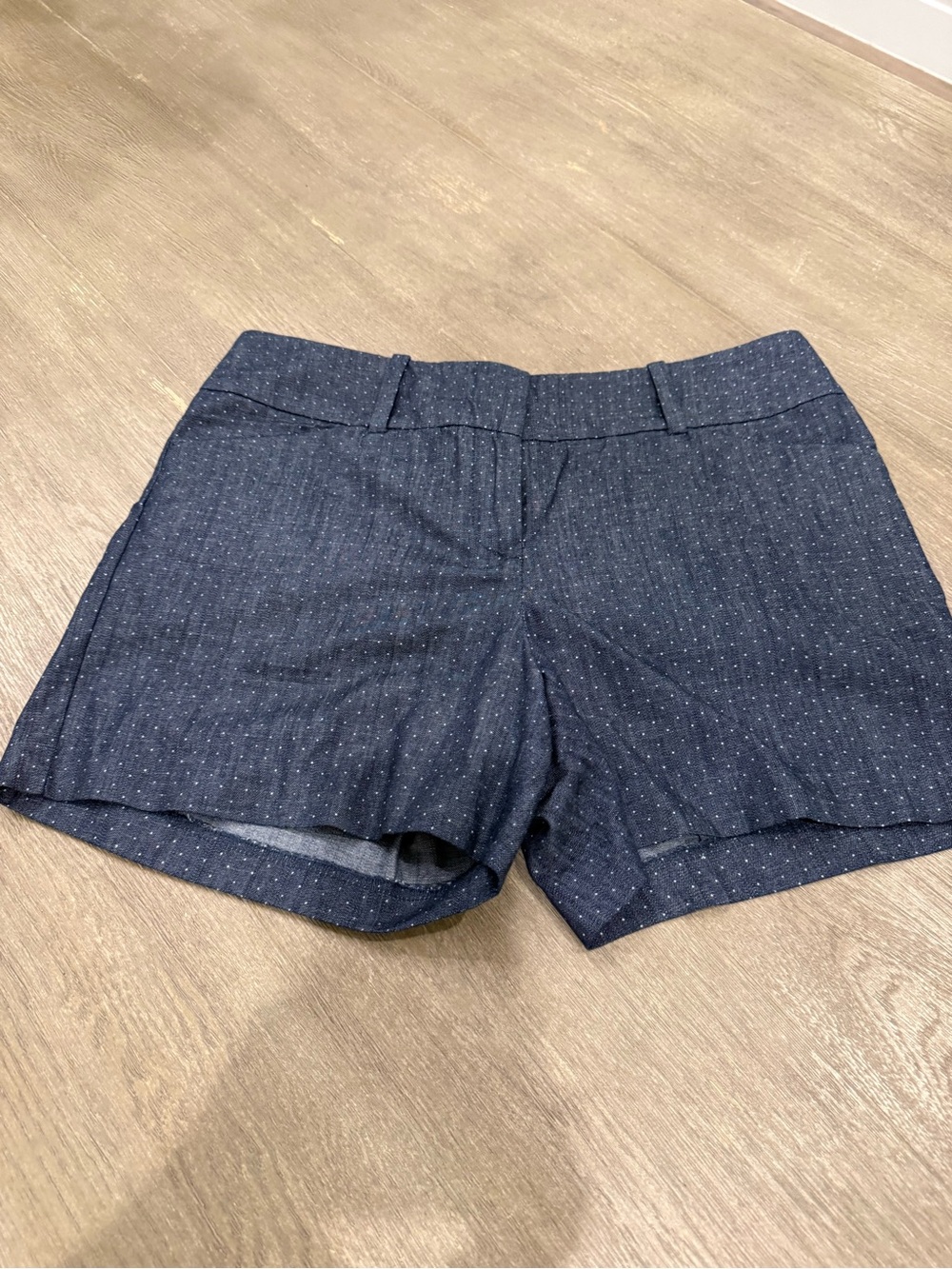 Ann Taylor Navy Pin Dot High-Waist Shorts (in great condition!) - Picture 4 of 4